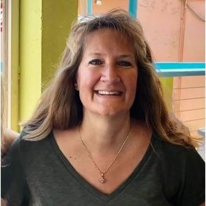 Meet your Posher, Nancy